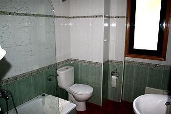 Casona Rural Los Trobos Hotel Villar de Otero Esterno foto