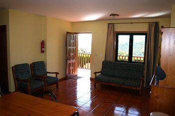 Casona Rural Los Trobos Hotel Villar de Otero Esterno foto